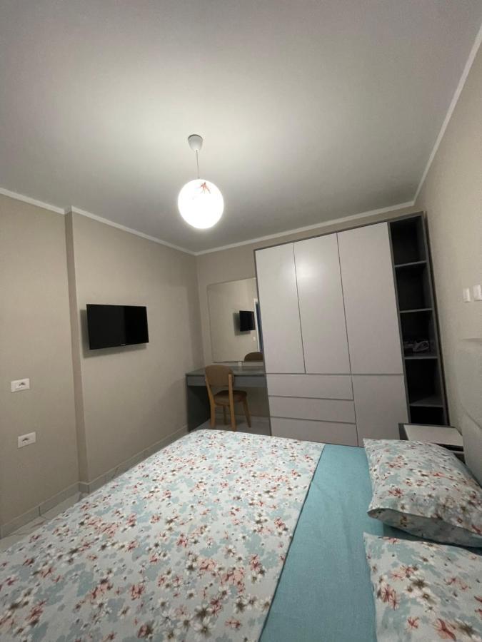 Modern Beachfront Apartments Sarandë Exterior foto