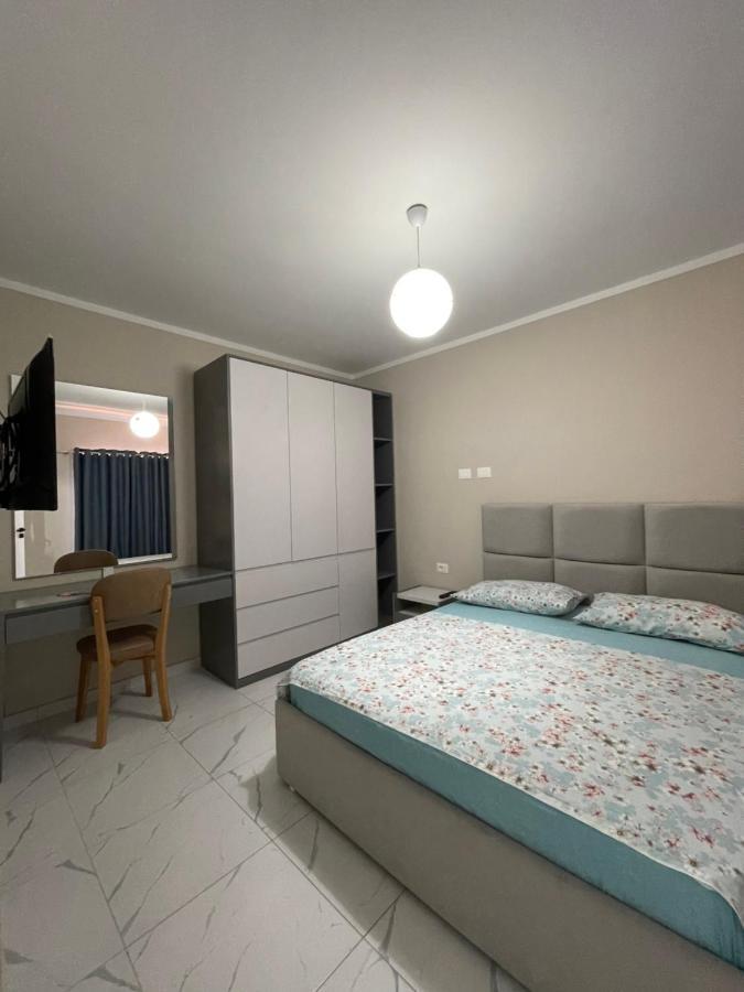 Modern Beachfront Apartments Sarandë Exterior foto