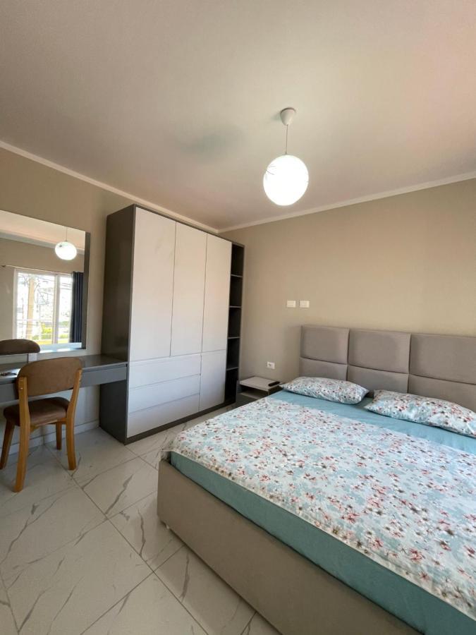 Modern Beachfront Apartments Sarandë Exterior foto