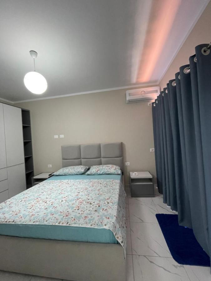 Modern Beachfront Apartments Sarandë Exterior foto